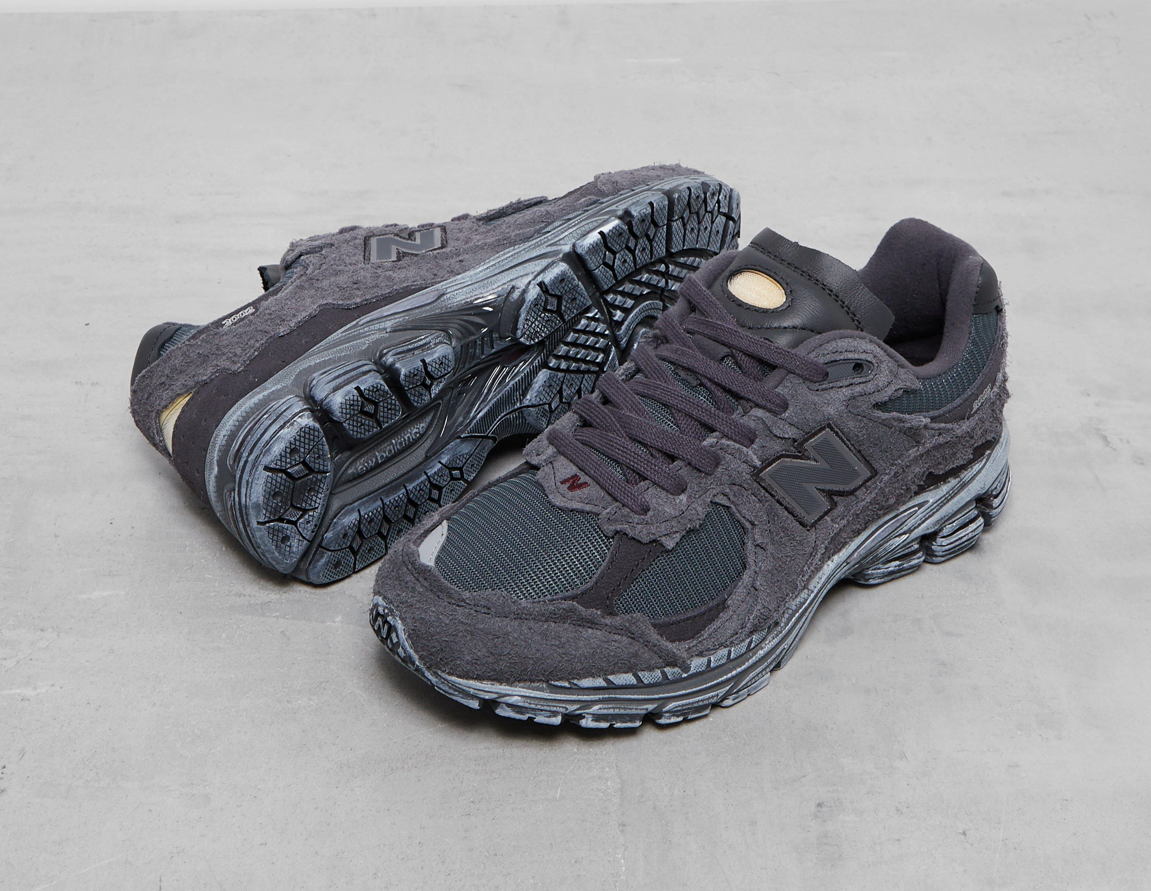 2002R 'Protection Pack' Women's - Image 4