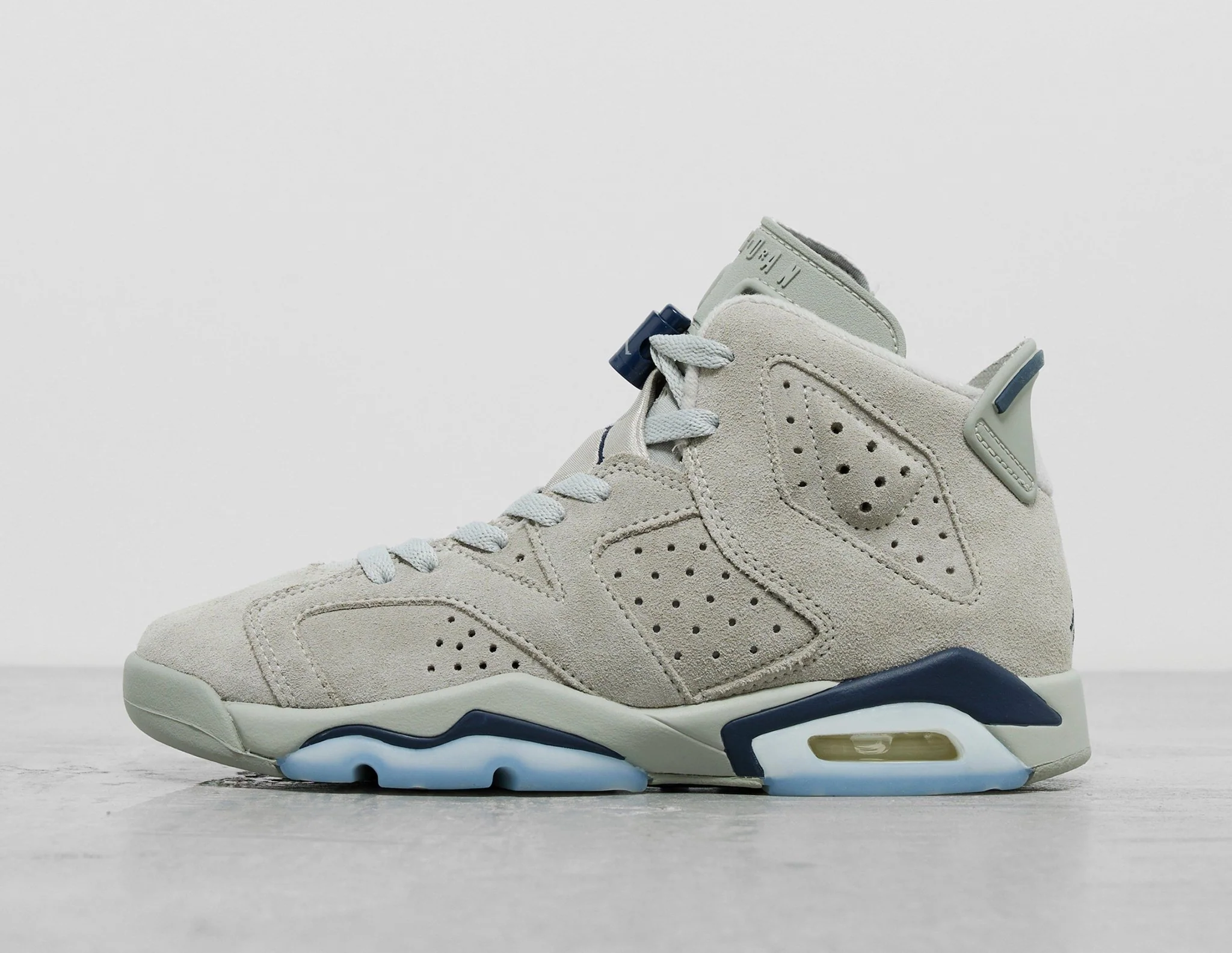 Air 6 Retro Junior