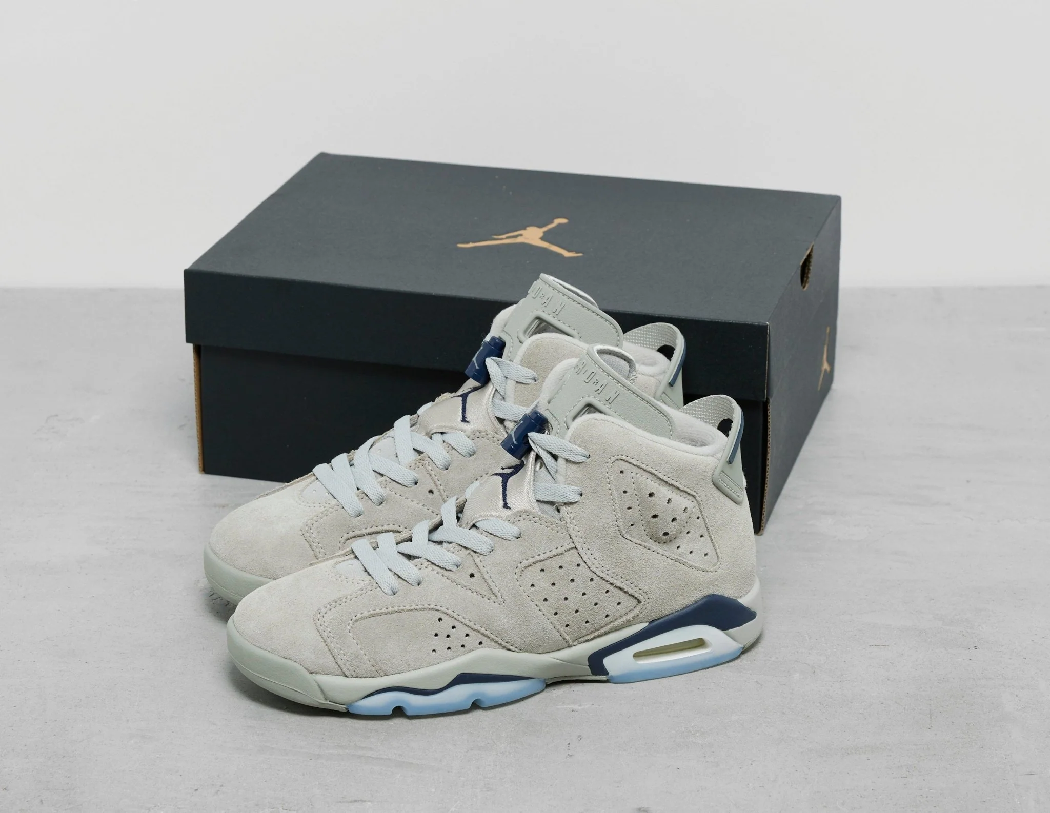Air 6 Retro Junior - Image 5