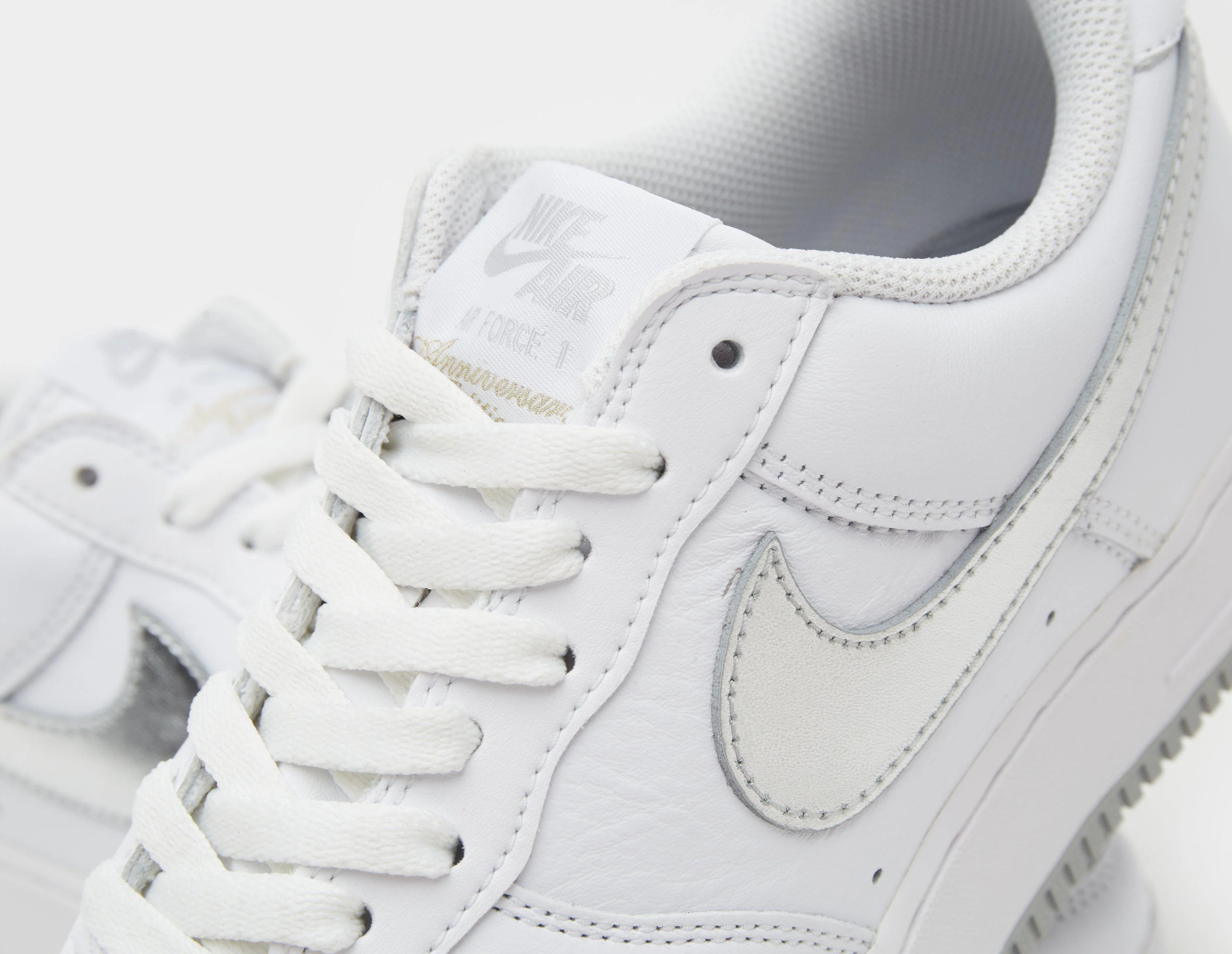 Air Force 1 Low Retro - Image 6