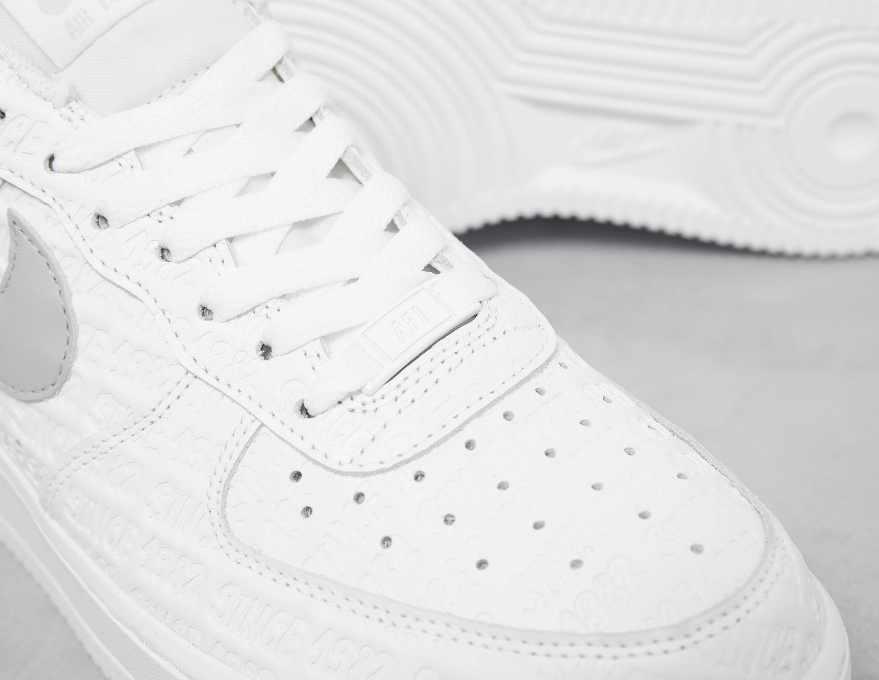 Air Force 1 '07 Essential Women's - Image 2
