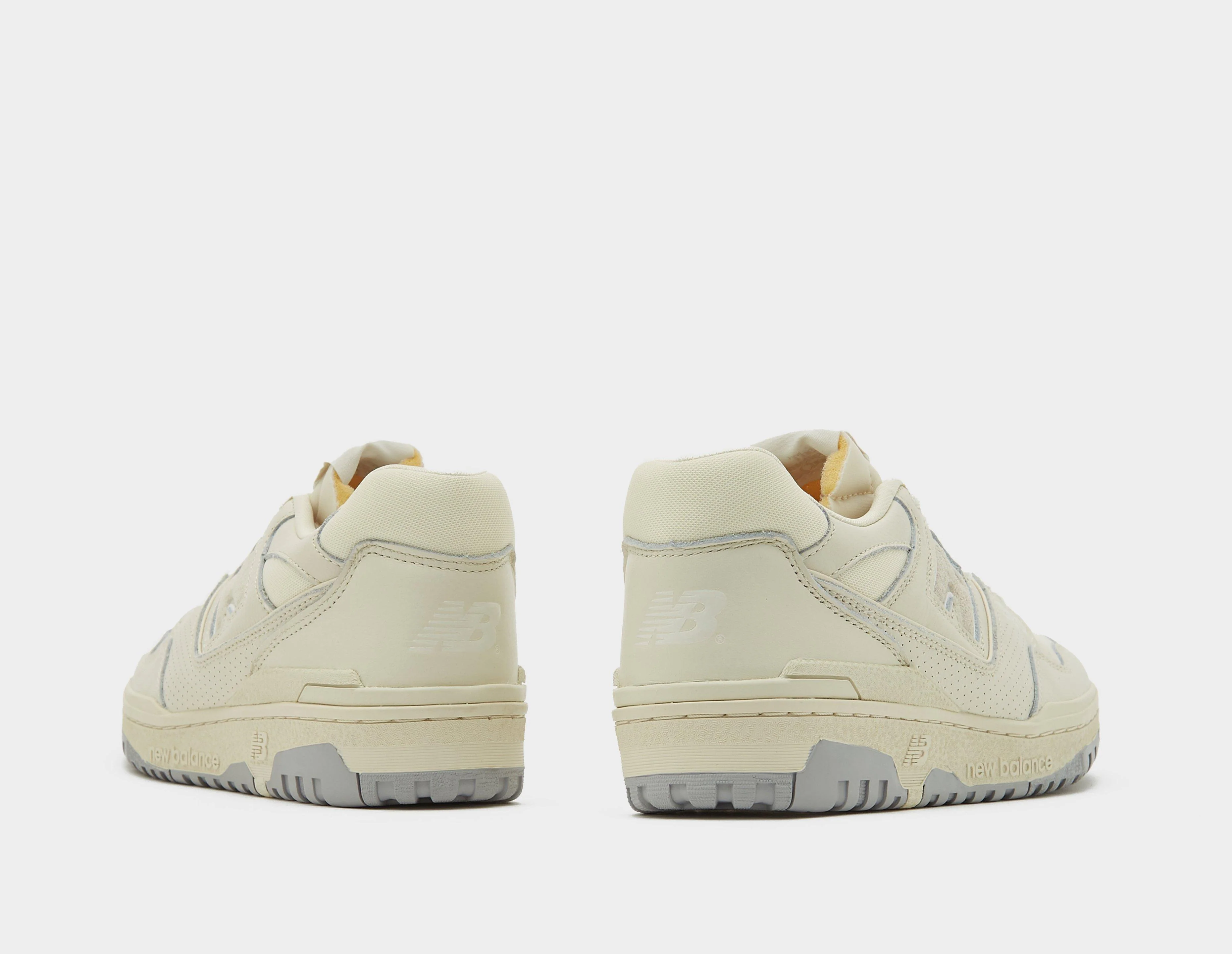 550 Women's - Image 6