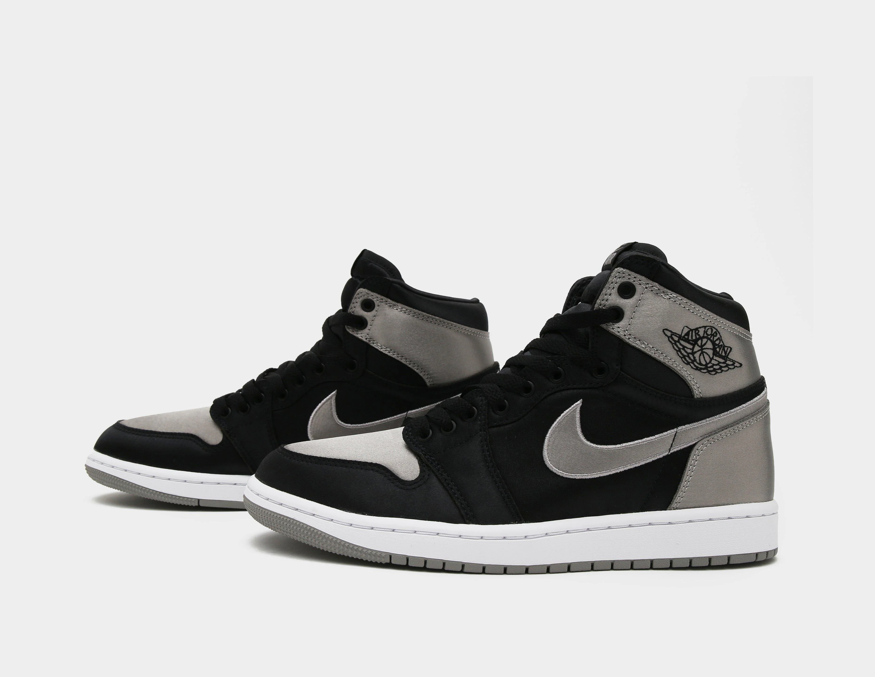 Air Jordan 1 High OG Women's - Image 4