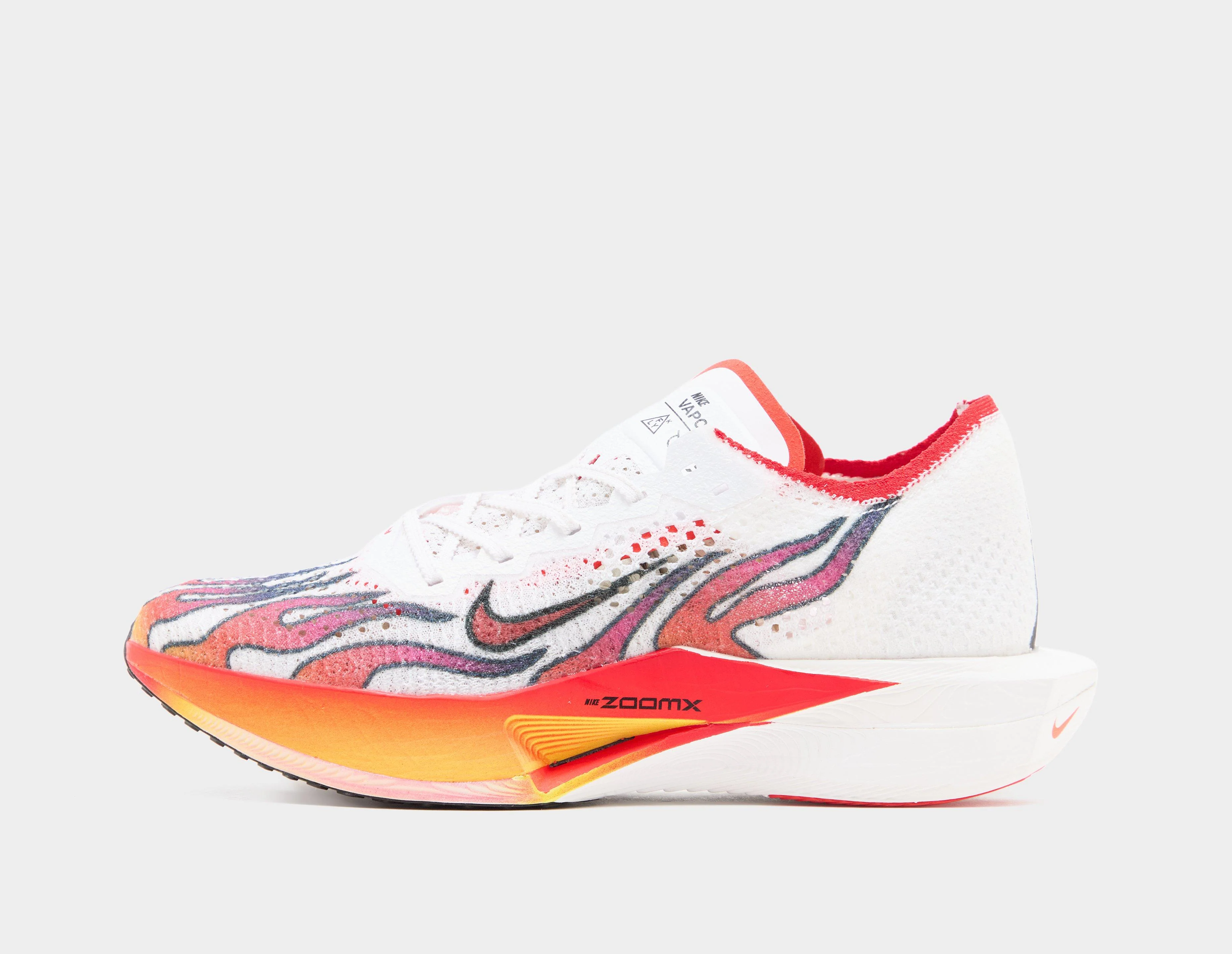 ZoomX Vaporfly Next% 3