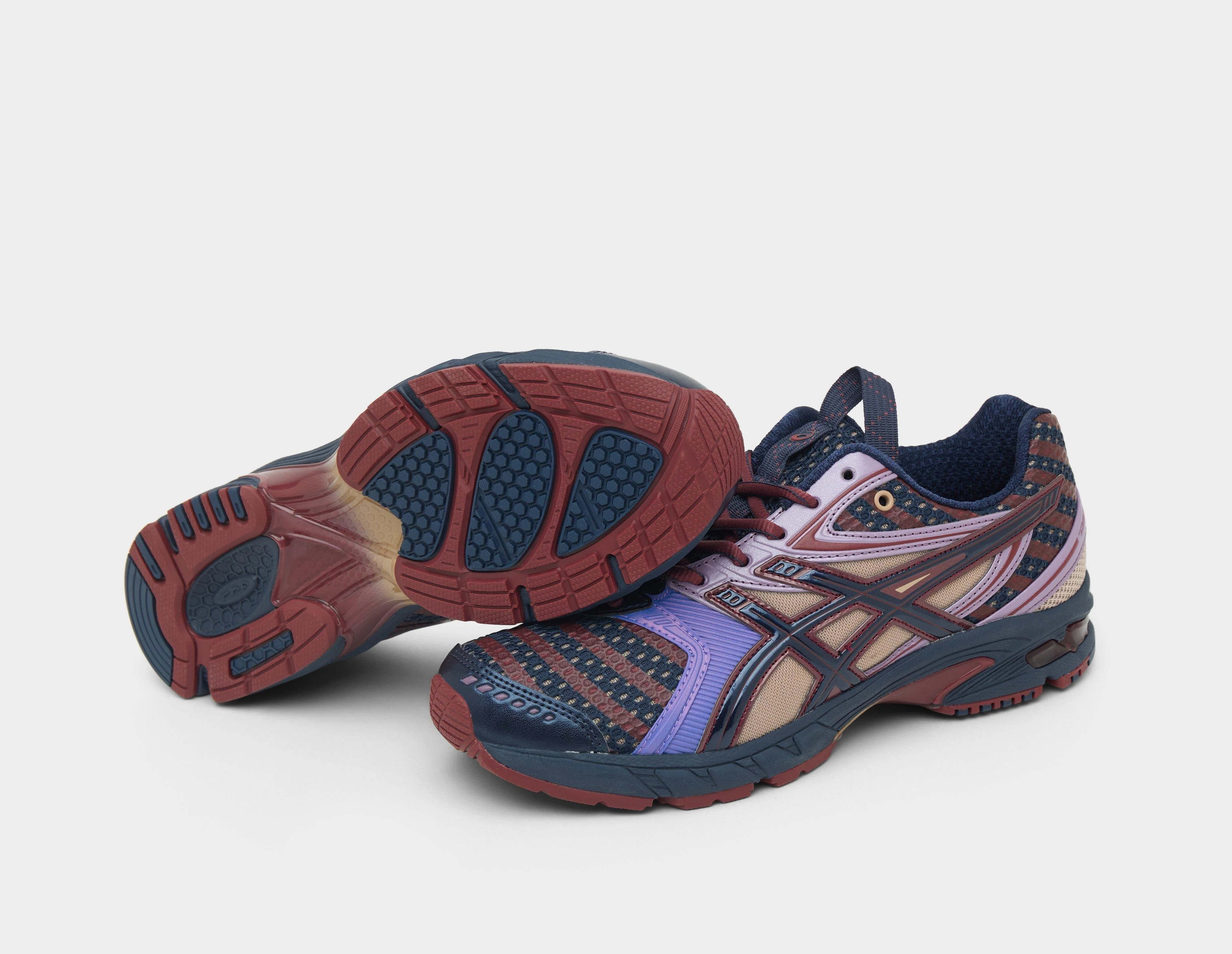 UB9-S GEL-DS TRAINER 14 - Image 6