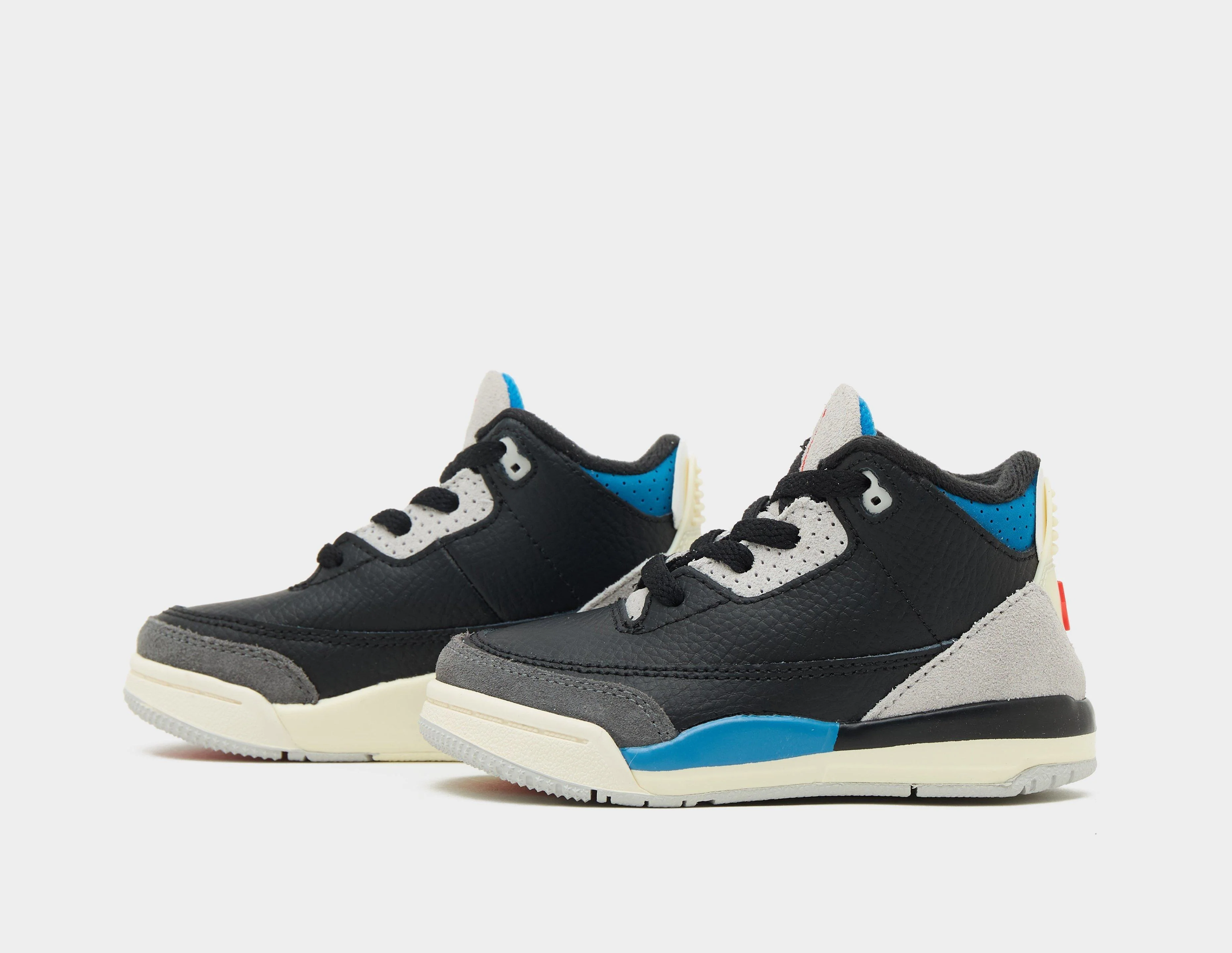 Air 3 OG 'Rare Air' Infant - Image 3