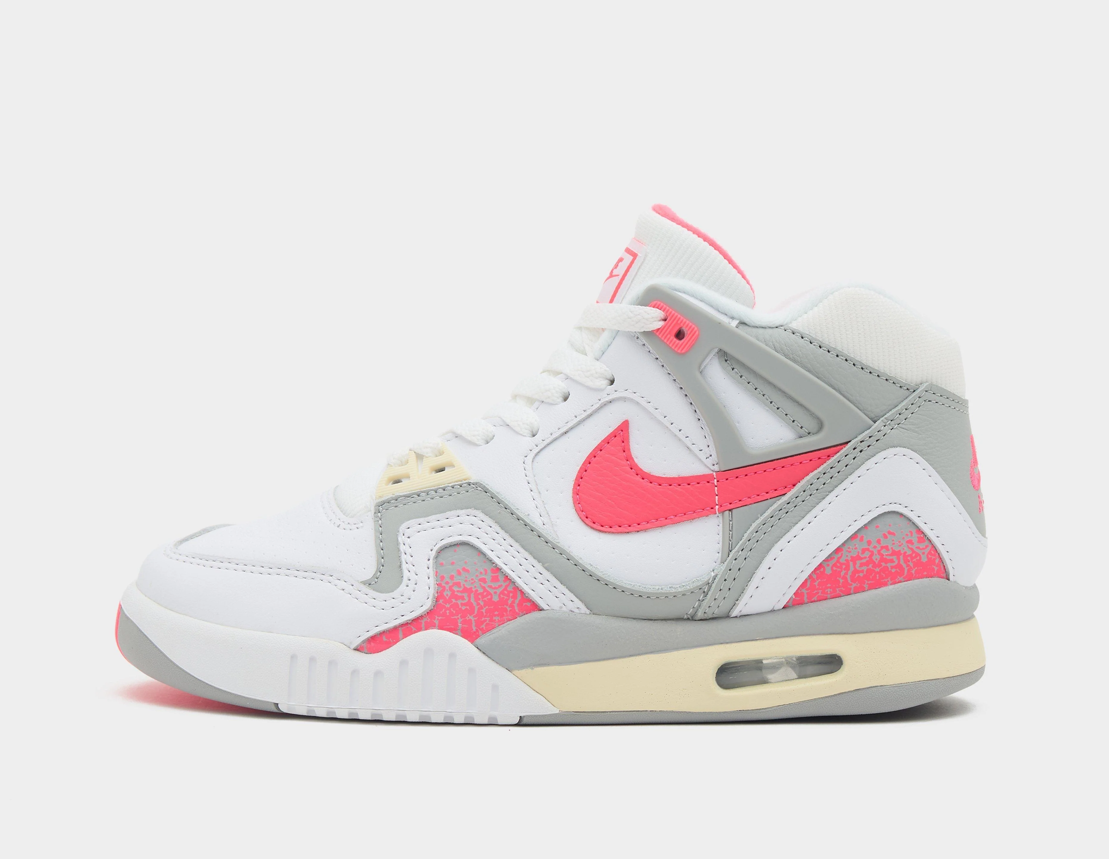 Air Tech Challenge 2 Women's - Image 2