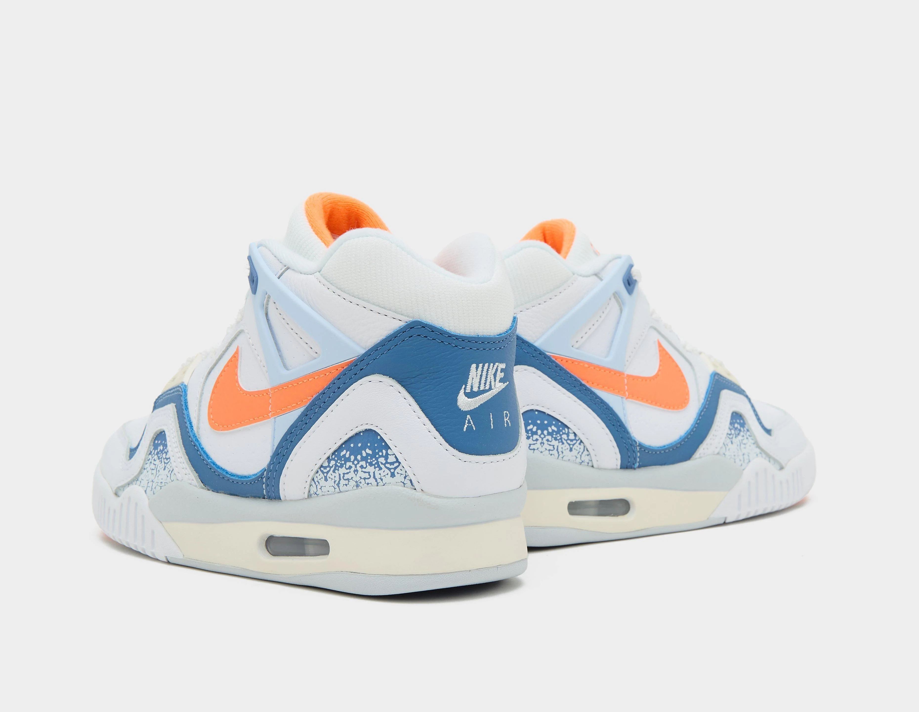 Air Tech Challenge 2 Women's - Image 4