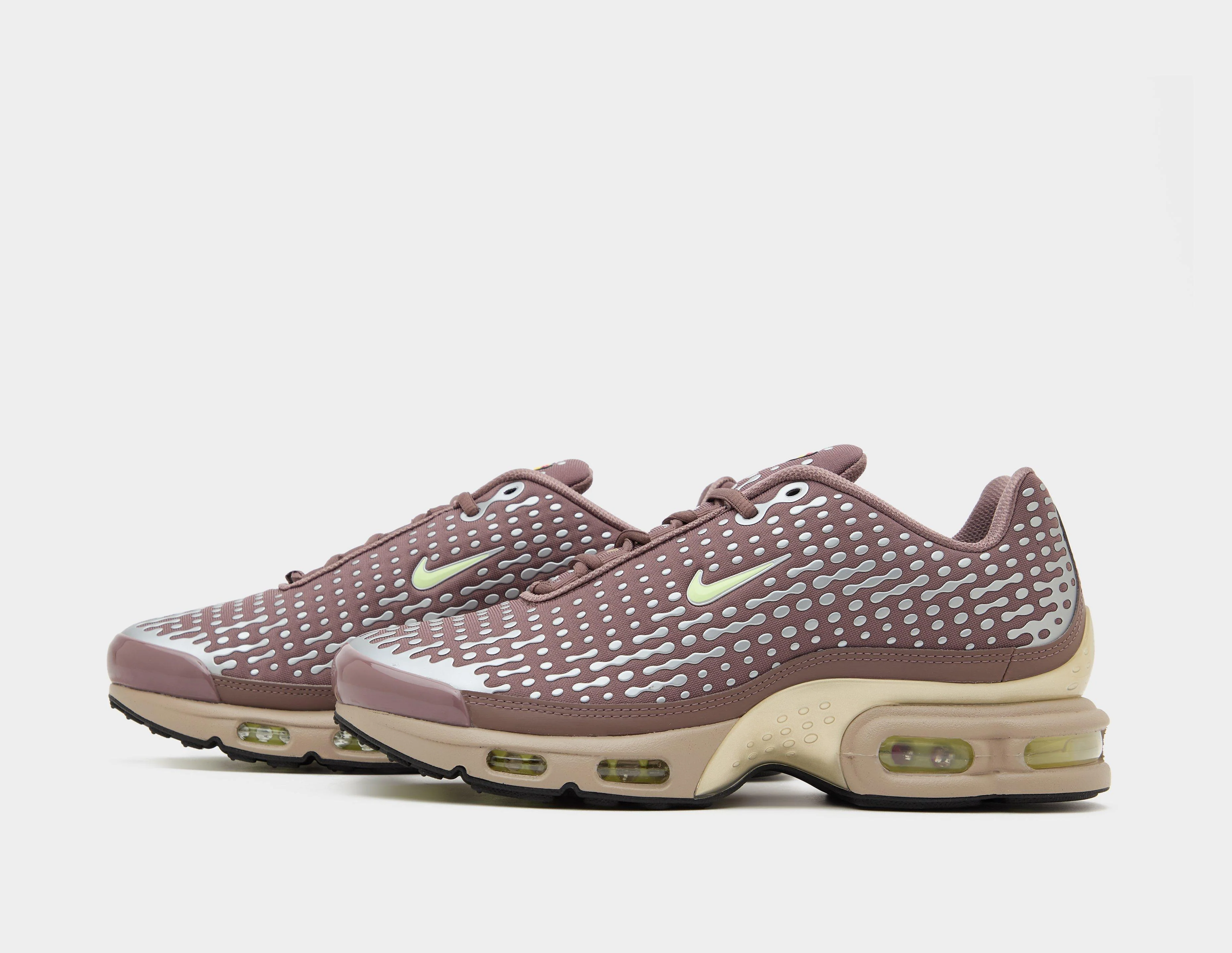 x Kylian Mbappe Air Max Plus 7 - Image 3