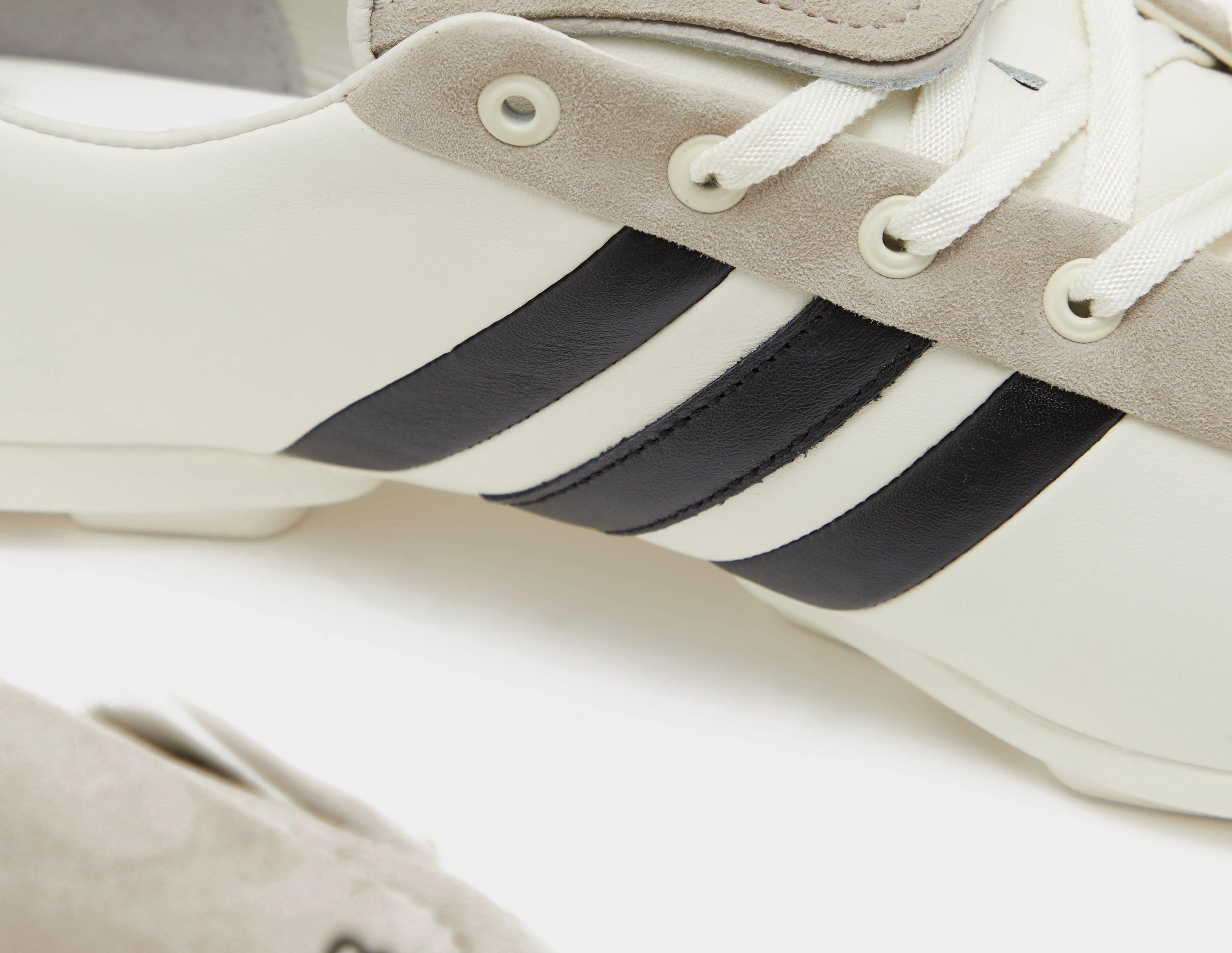 Y-3 FIELD - Image 2