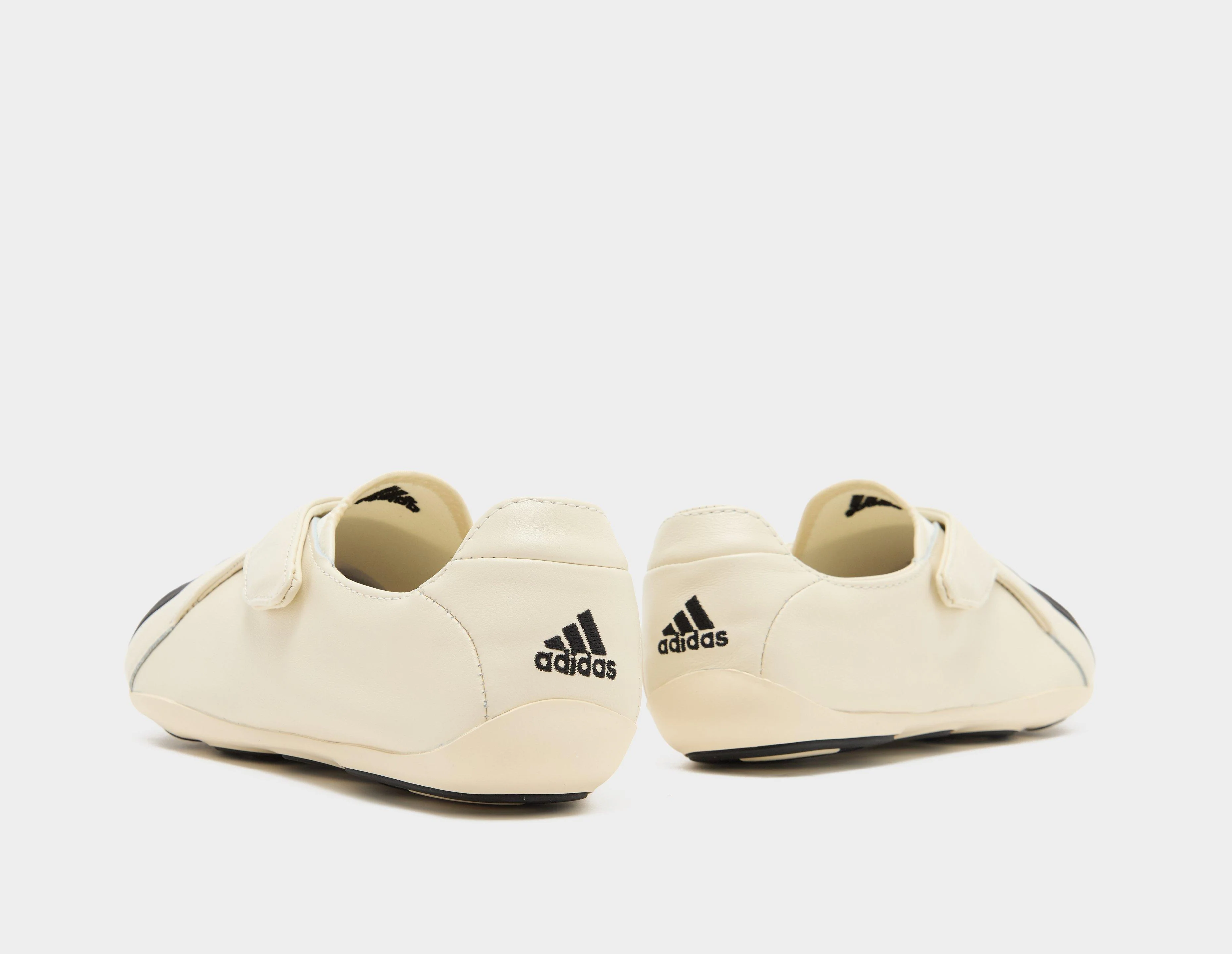 x Pharrell Williams Yoga - Image 5
