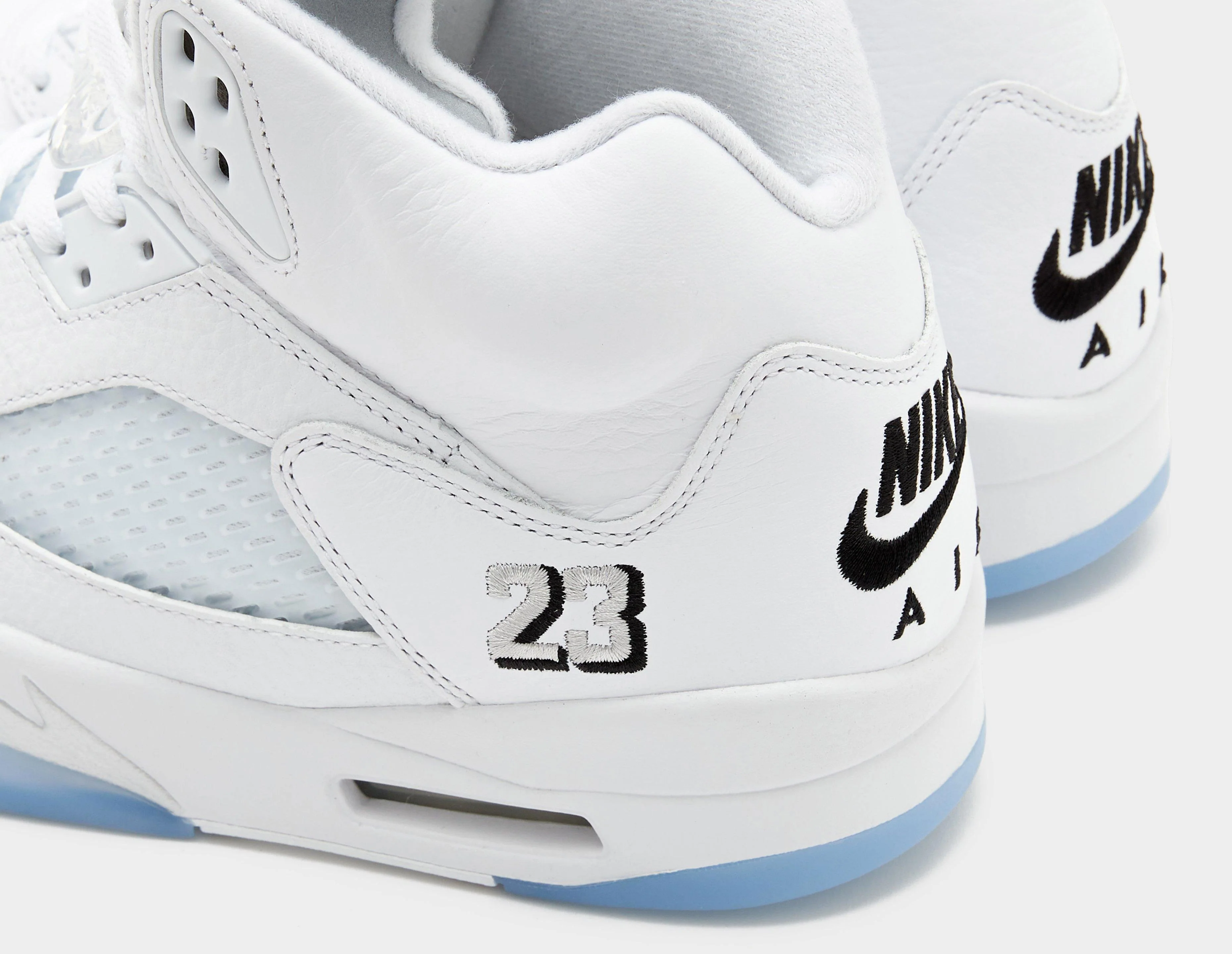 Air 5 Retro OG 'White Metallic' - Image 4
