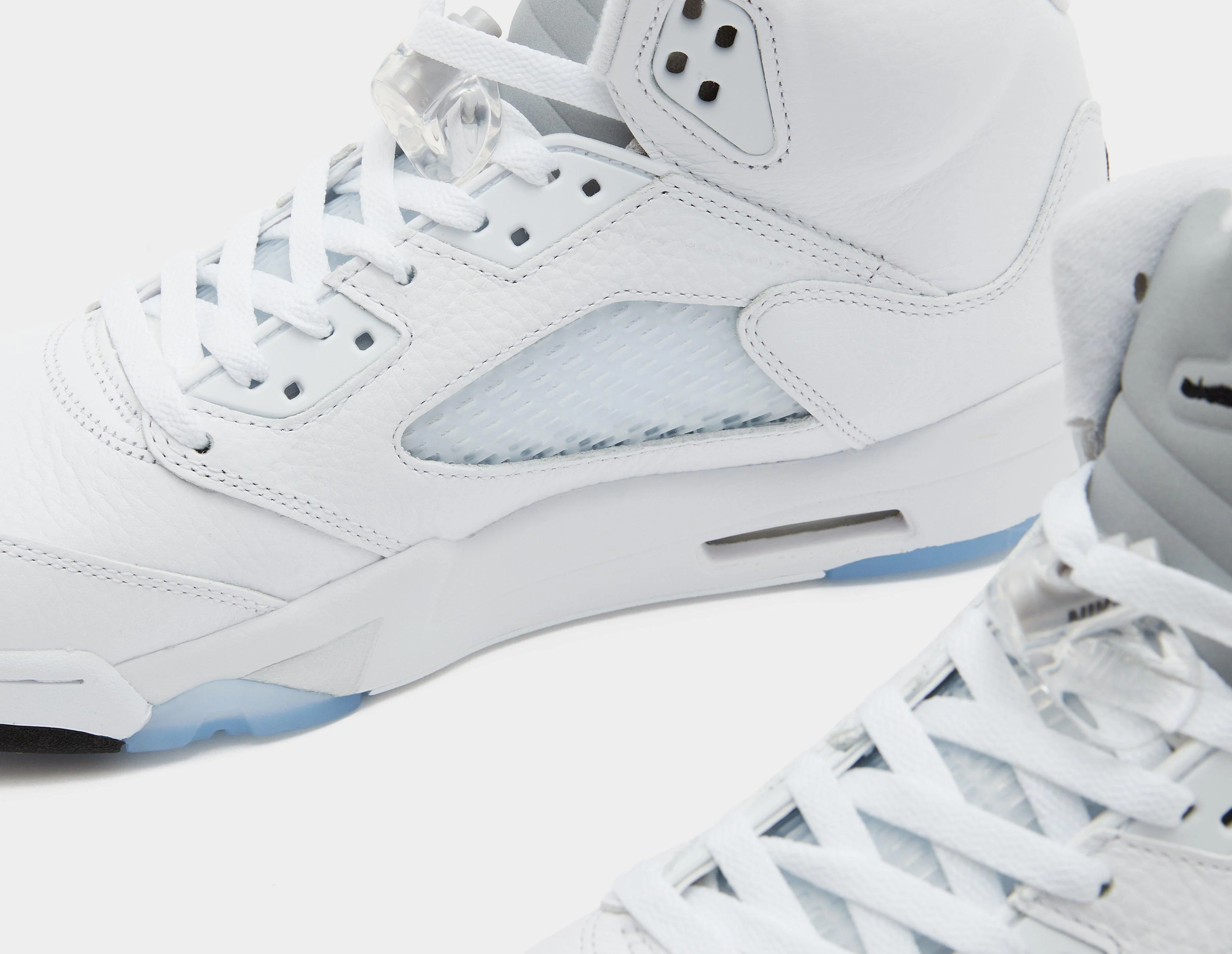 Air 5 Retro OG 'White Metallic' - Image 5