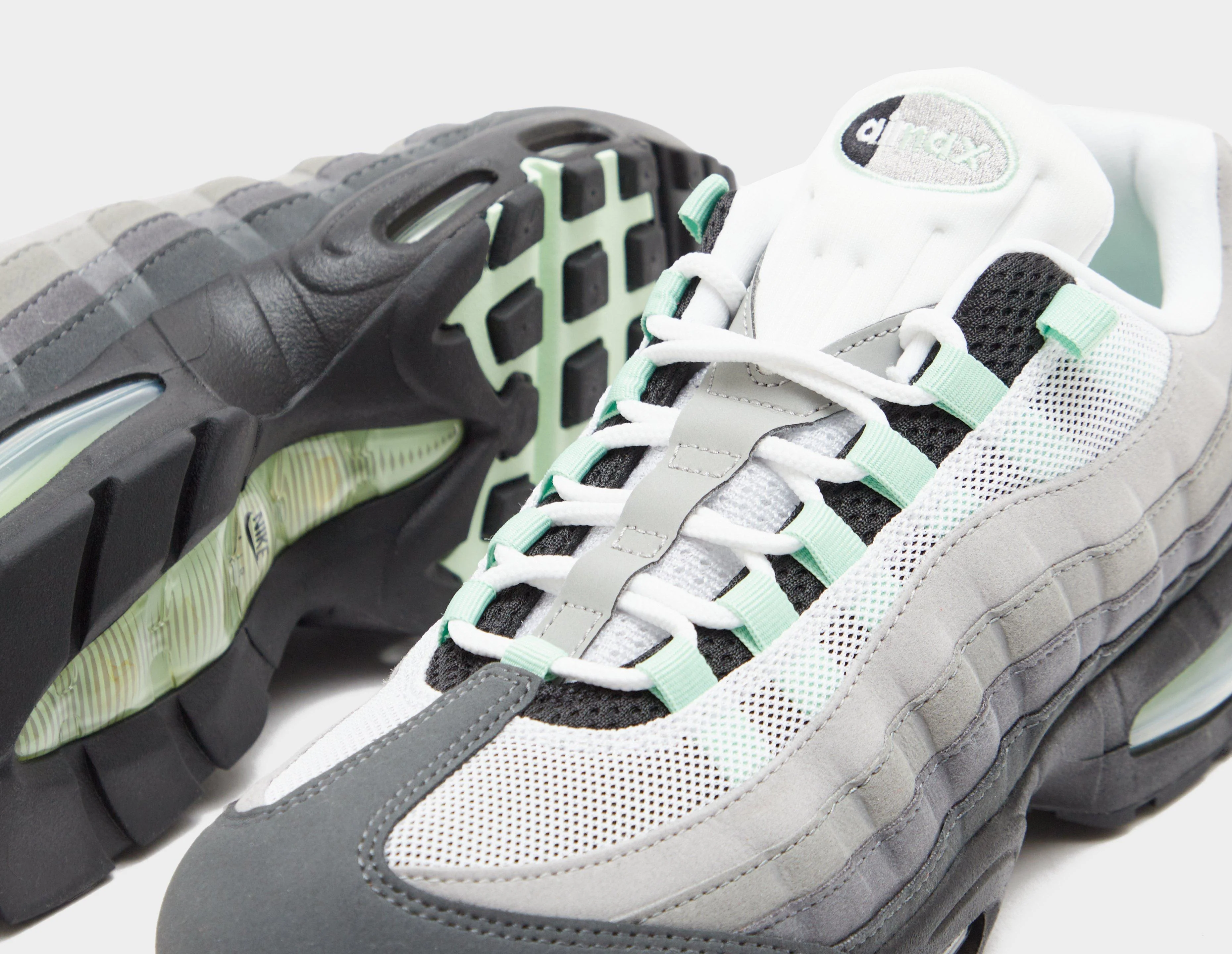 Air Max 95 'Fresh Mint' - Image 4