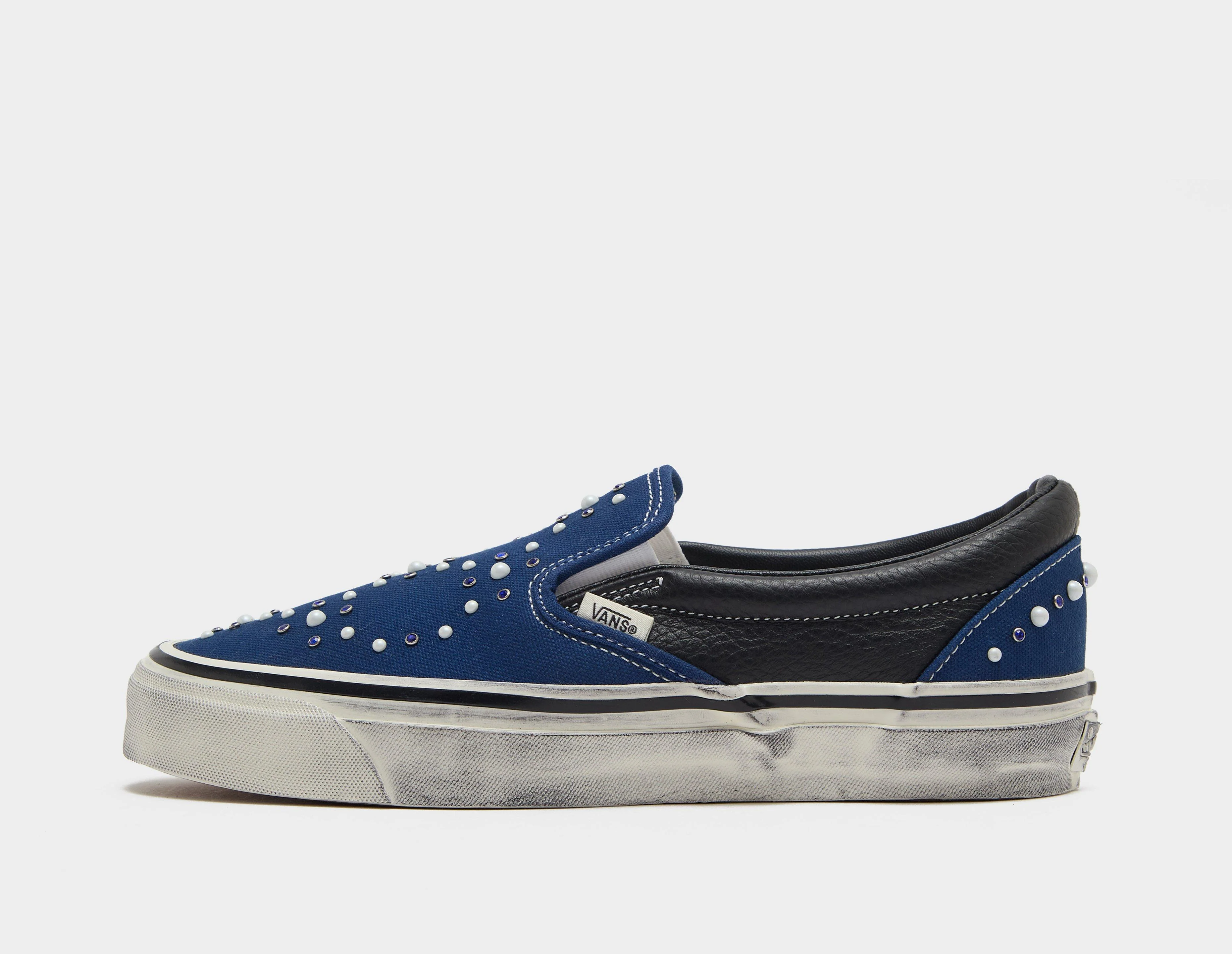 Premium Slip On